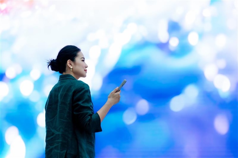 woman looking to the right