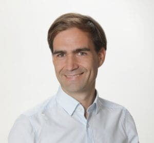 Dr. Erik Pauer